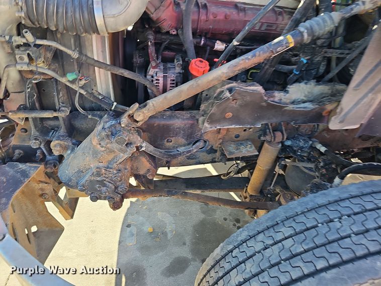 image for item DQ8520 2009 Mack CXU613 semi truck