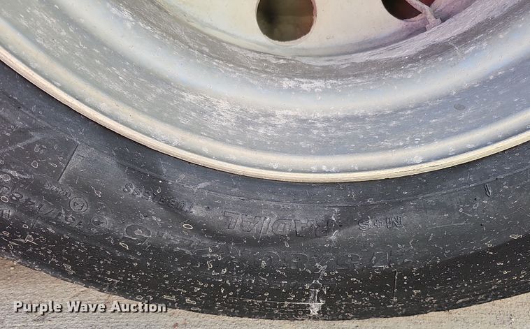 image for item DQ8520 2009 Mack CXU613 semi truck