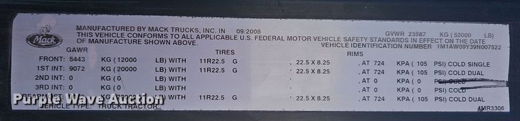 image for item DQ8520 2009 Mack CXU613 semi truck