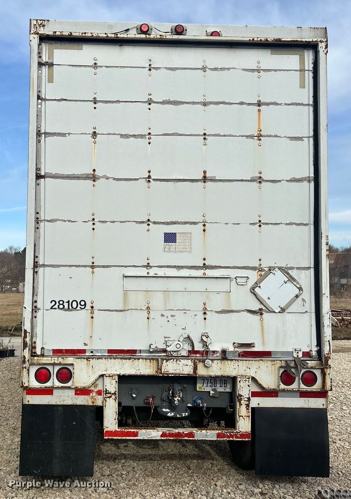 image for item DS0813 1995 Strick dry van trailer