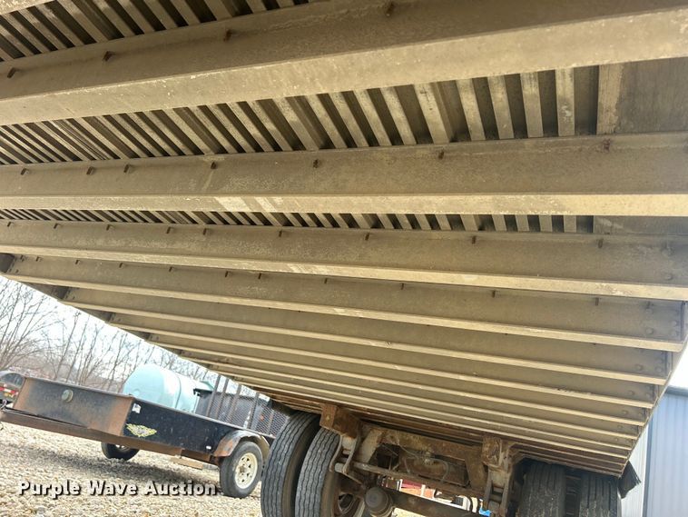 image for item DS0813 1995 Strick dry van trailer