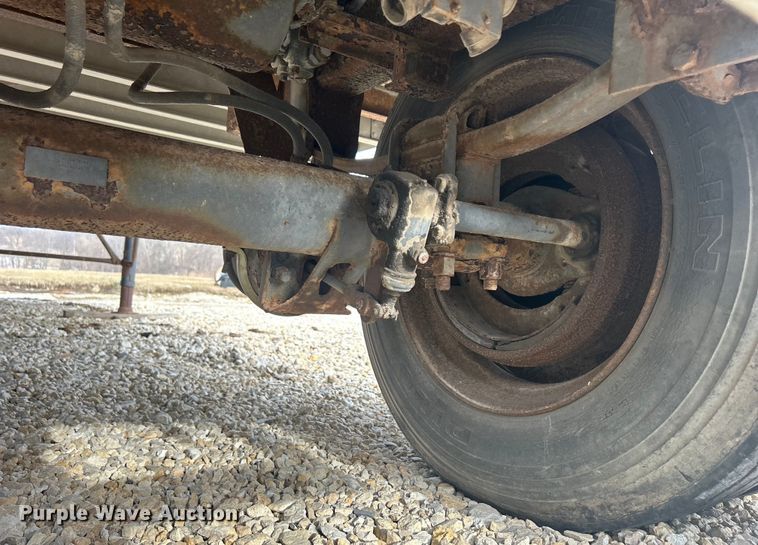 image for item DS0813 1995 Strick dry van trailer