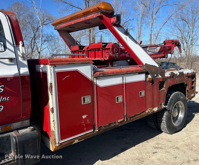 image for item DS0824 1988 Chevrolet Kodiak D6500 tow truck