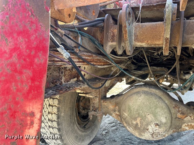 image for item DS0824 1988 Chevrolet Kodiak D6500 tow truck