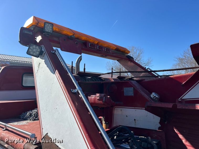 image for item DS0824 1988 Chevrolet Kodiak D6500 tow truck