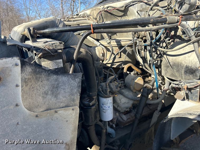 image for item DS0824 1988 Chevrolet Kodiak D6500 tow truck