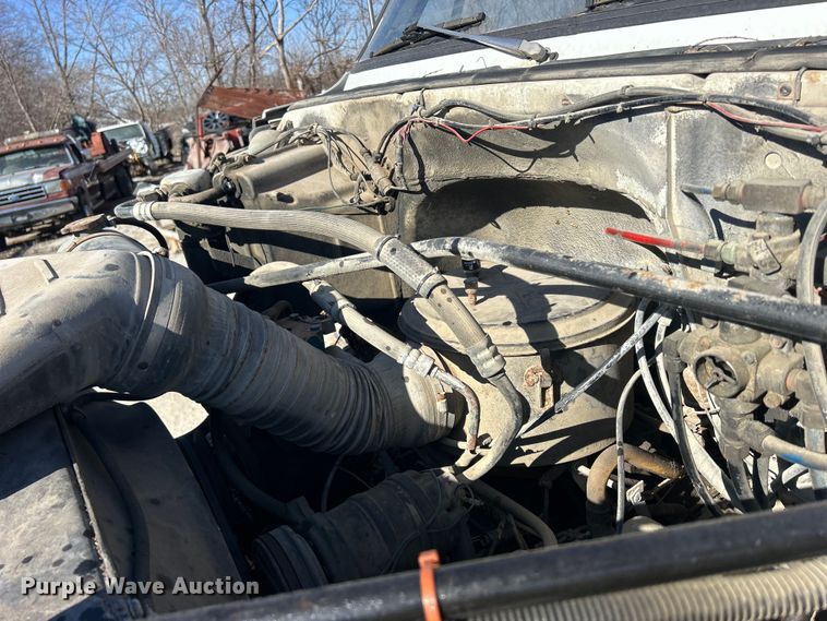 image for item DS0824 1988 Chevrolet Kodiak D6500 tow truck