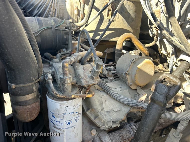 image for item DS0824 1988 Chevrolet Kodiak D6500 tow truck