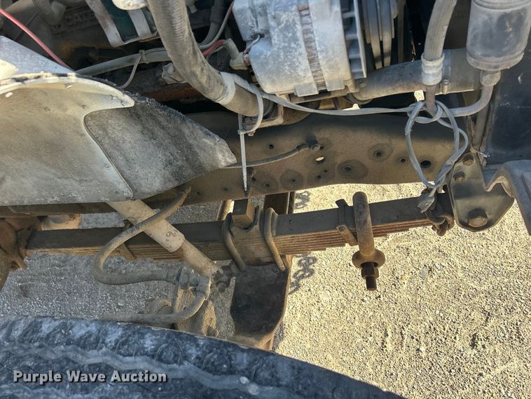 image for item DS0824 1988 Chevrolet Kodiak D6500 tow truck