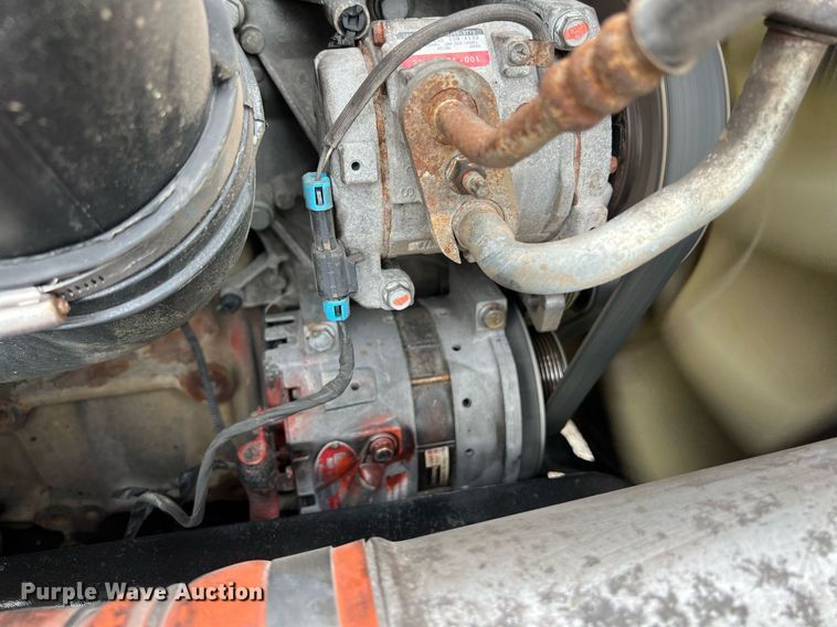 image for item DS2903 2019 Freightliner Cascadia  semi truck