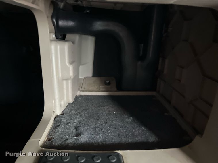 image for item DS2905 2016 Freightliner Cascadia  semi truck