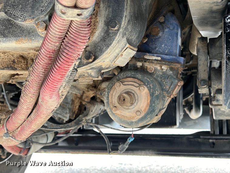 image for item DS2919 2018 Kenworth T680 semi truck