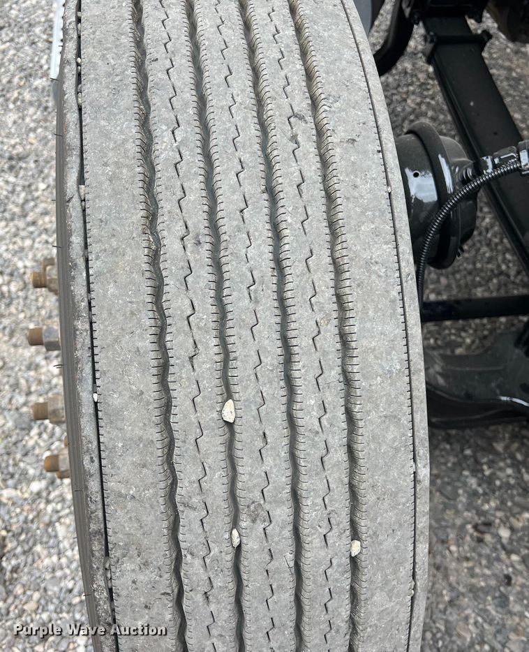 image for item DS2919 2018 Kenworth T680 semi truck