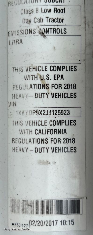 image for item DS2921 2018 Kenworth T680 semi truck