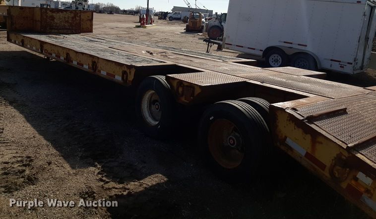 image for item DV9838 2002 Neville  drop deck equipment trailer