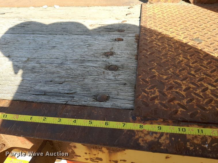 image for item DV9838 2002 Neville  drop deck equipment trailer