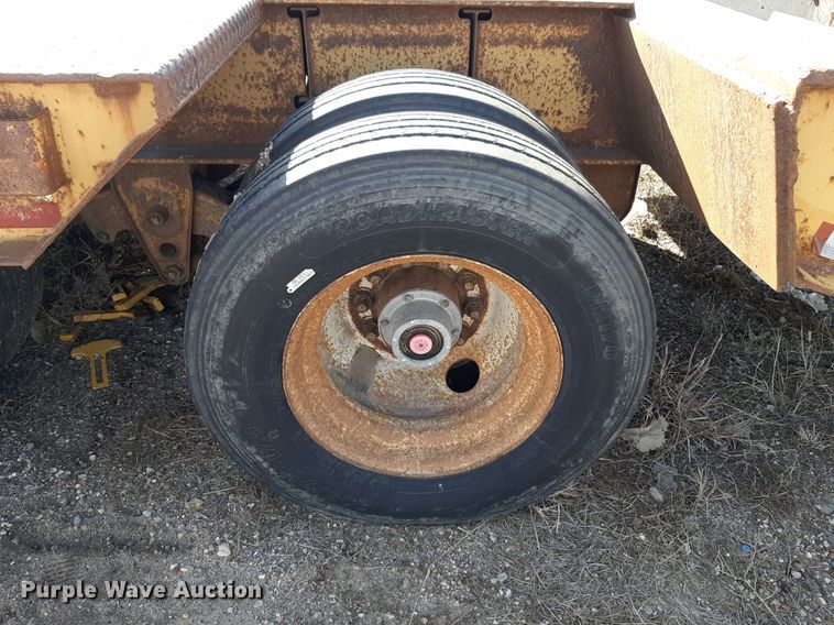 image for item DV9838 2002 Neville  drop deck equipment trailer