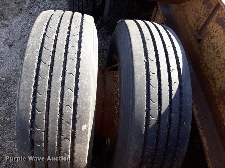 image for item DV9838 2002 Neville  drop deck equipment trailer