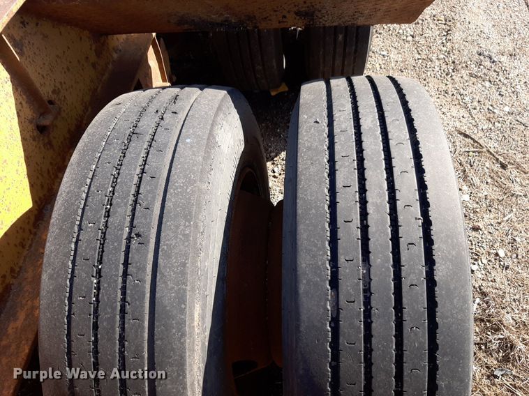 image for item DV9838 2002 Neville  drop deck equipment trailer