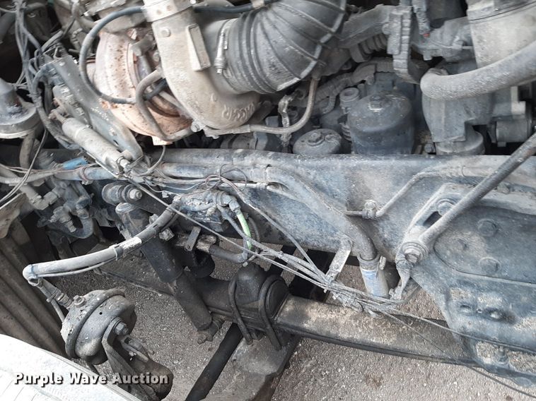 image for item DV9884 2012 Kenworth T600 semi truck