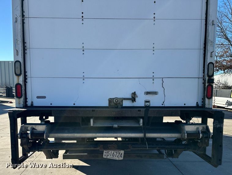 image for item DW2948 2017 Freightliner Business Class M2 box truck