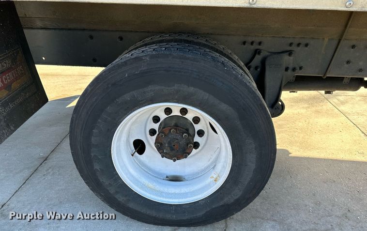 image for item DW2948 2017 Freightliner Business Class M2 box truck