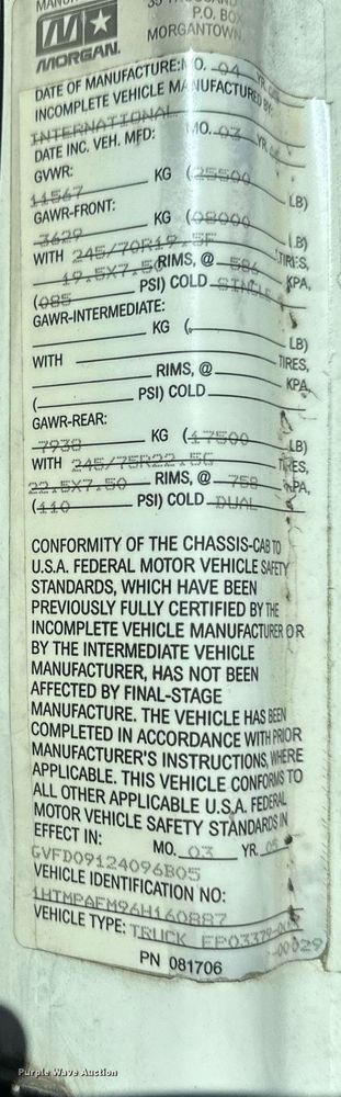 image for item DW2949 2006 International 4200 box truck