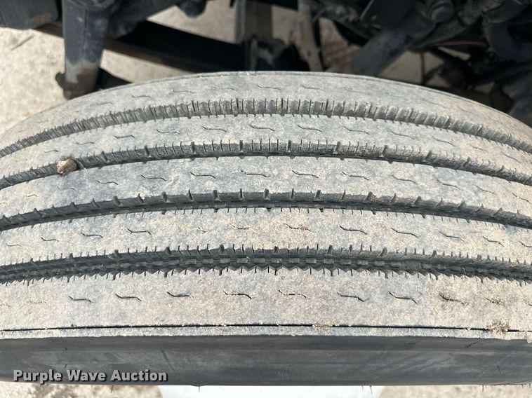 image for item DW2968 2012 International 7300 sewer jetter truck