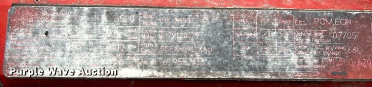 image for item EG1185 2006 International  9400i semi truck