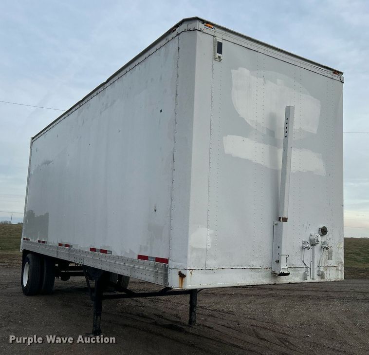 image for item EG1192 1998 Strick dry van trailer