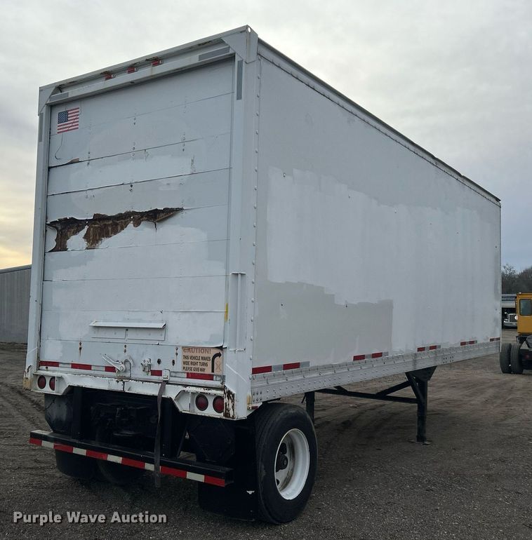 image for item EG1192 1998 Strick dry van trailer