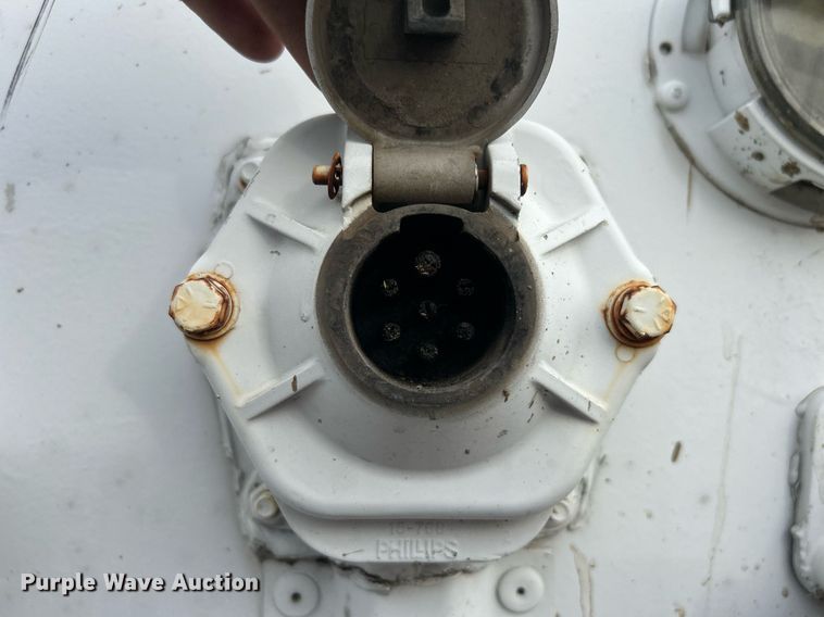 image for item EG1192 1998 Strick dry van trailer