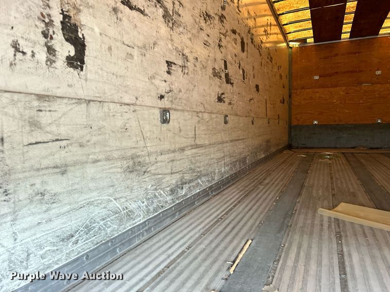 image for item EG1192 1998 Strick dry van trailer