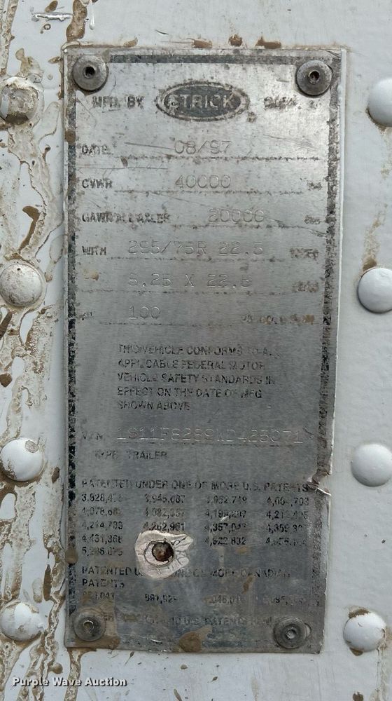 image for item EG1192 1998 Strick dry van trailer