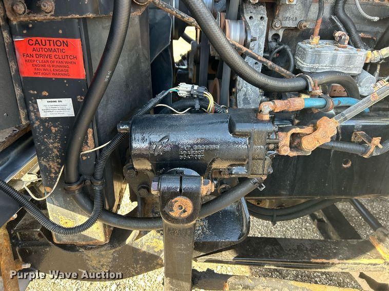 image for item EG1211 2006 International  9200i  semi truck