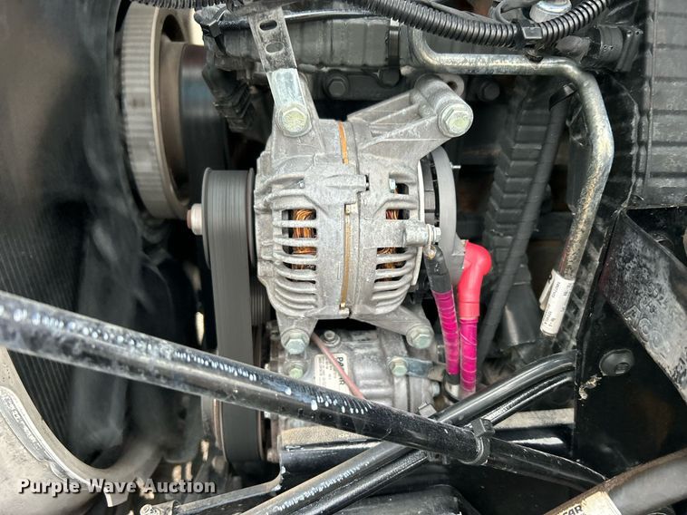 image for item EG1214 2019 Peterbilt 579 semi truck