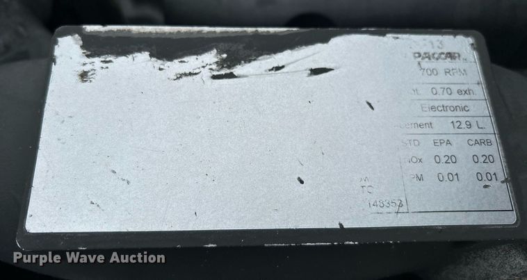 image for item EG1214 2019 Peterbilt 579 semi truck