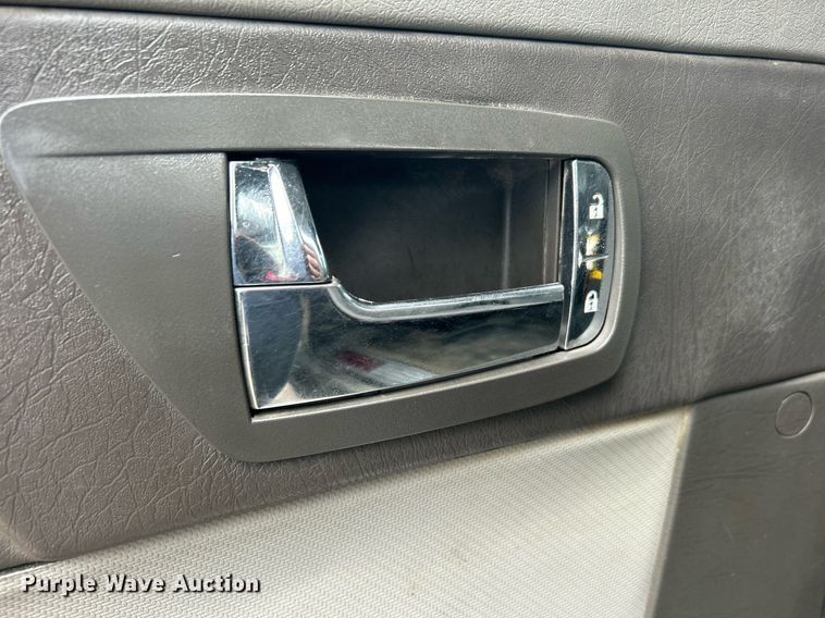 image for item EG1217 2007 Kenworth  T800 semi truck