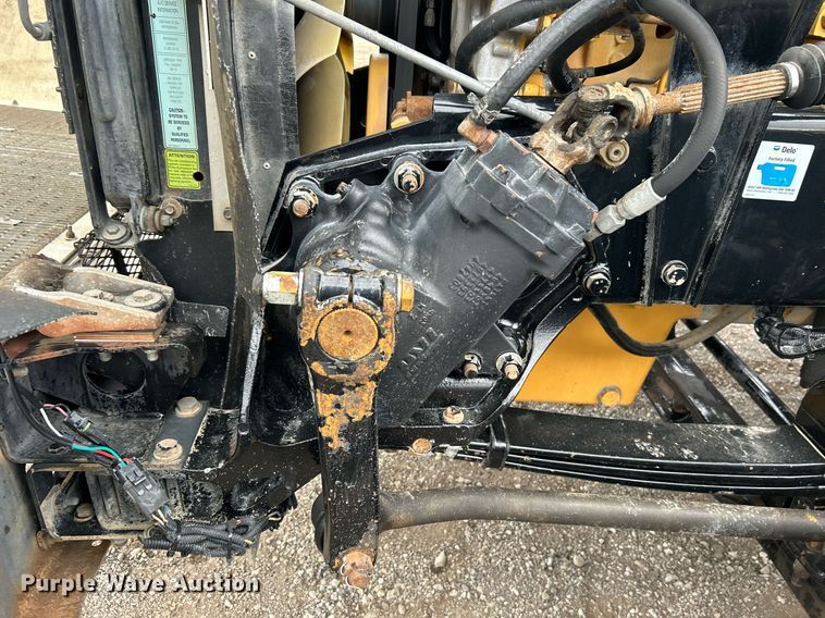 image for item EG1217 2007 Kenworth  T800 semi truck