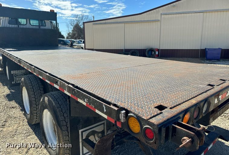 image for item EH6545 2006 Sterling dump flatbed truck