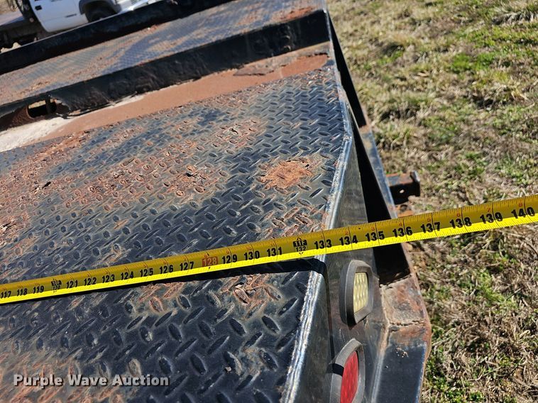 image for item EJ5916 2007 International 4400 flatbed truck