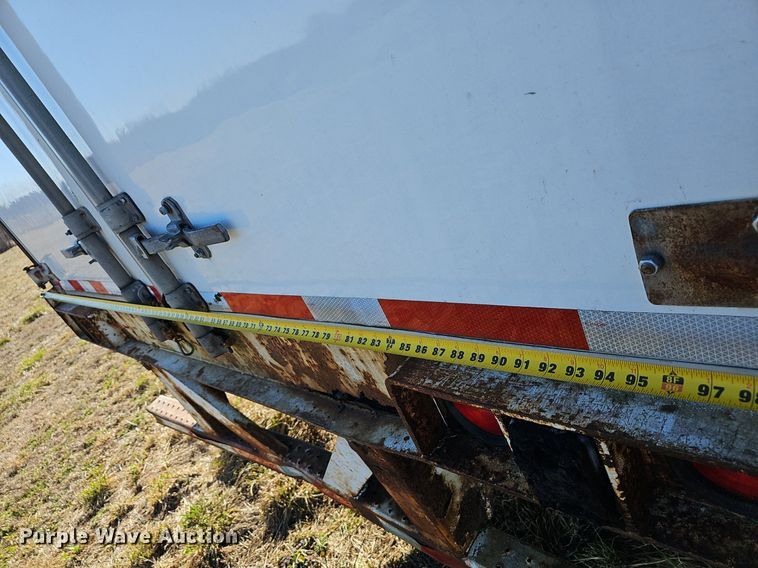 image for item EJ5919 1999 Trail Mobile dry van trailer