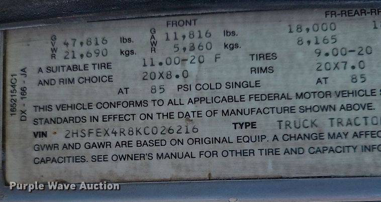 image for item EJ5929 1989 International 9300 semi truck