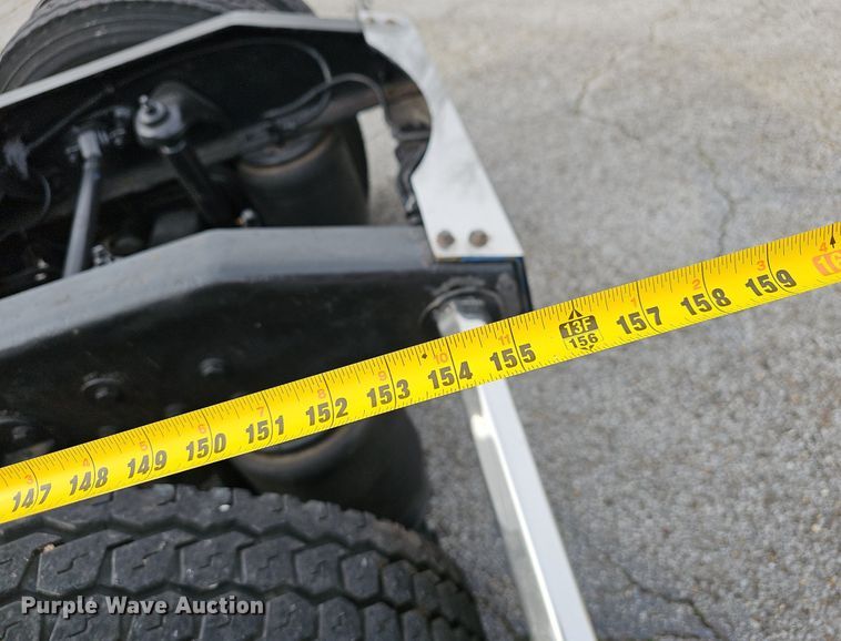 image for item EJ5952 1999 Peterbilt 379 semi truck