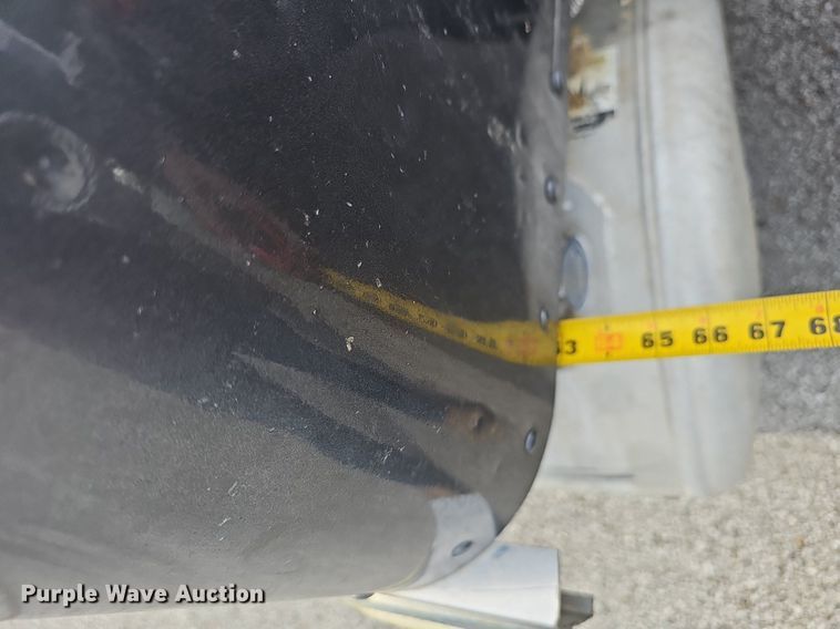 image for item EJ5953 2006 Peterbilt  379 semi truck