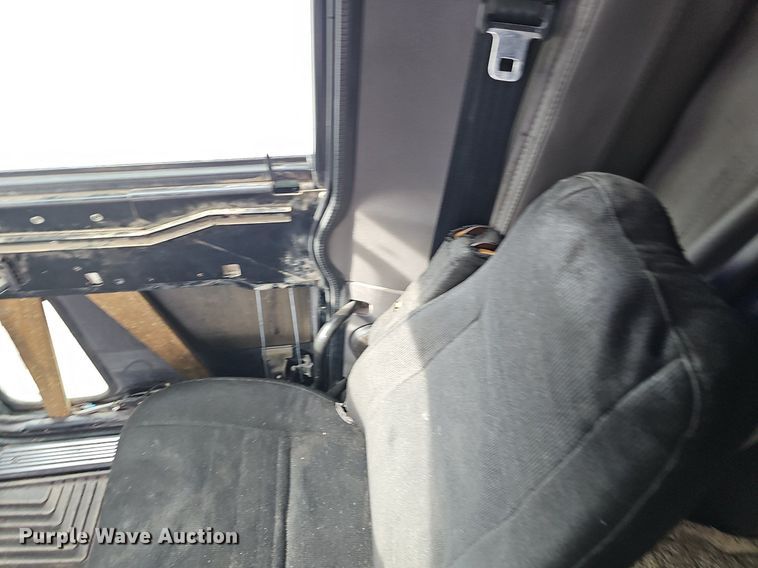 image for item EJ5953 2006 Peterbilt  379 semi truck