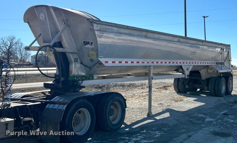image for item EK4101 2005 Everlite end dump trailer
