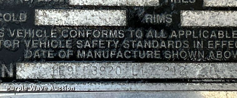 image for item EK4101 2005 Everlite end dump trailer