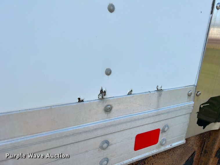 image for item II9198 2015 International 4300 box truck