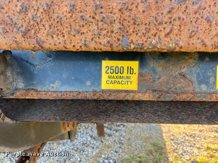 image for item II9198 2015 International 4300 box truck